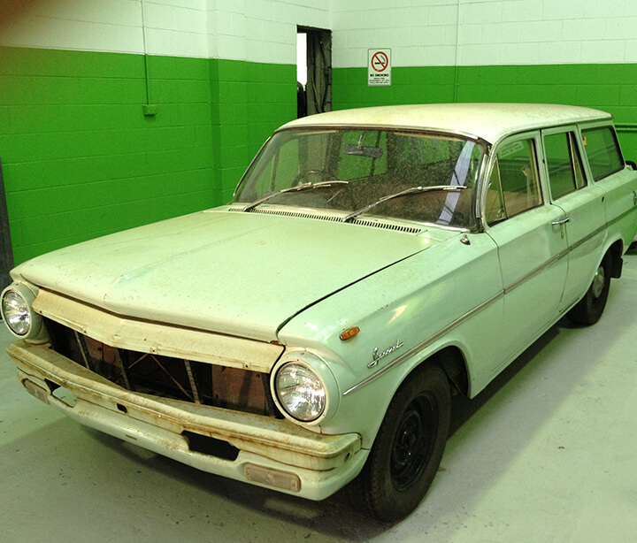 Car restoration for Holden Classic