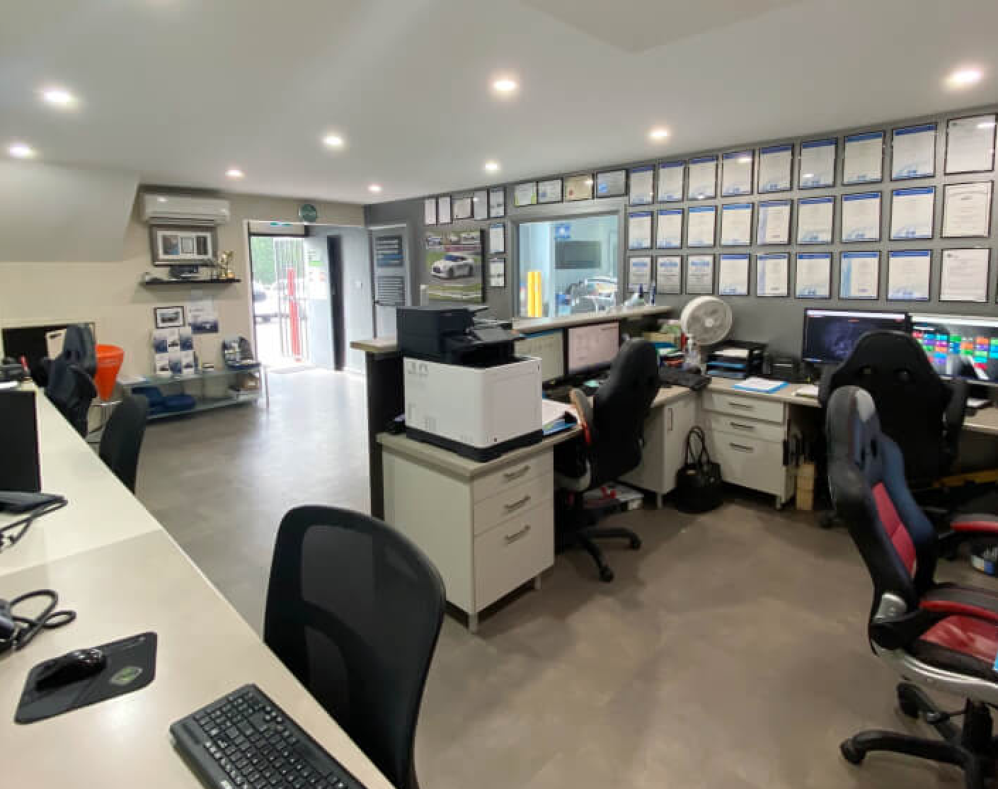 Office at auto body shop in Castle Hill