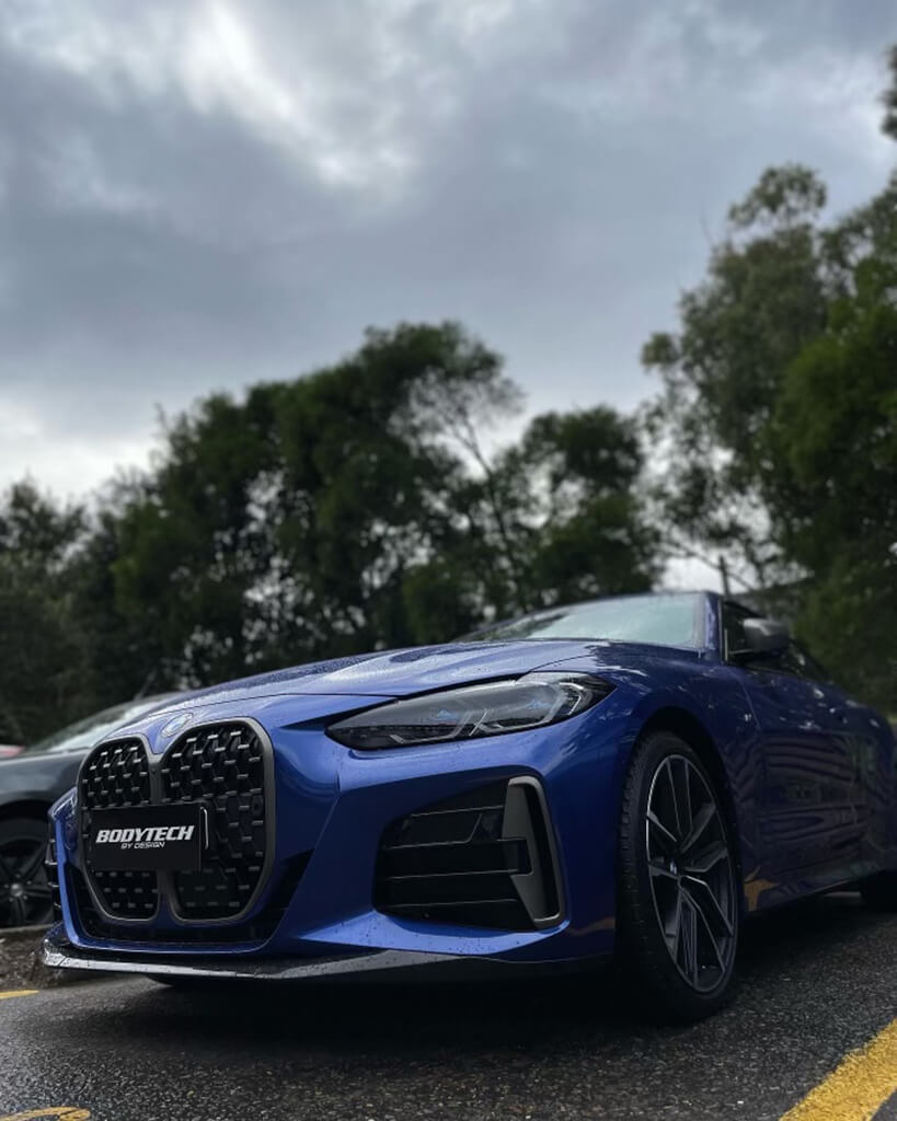 Smash repair blue car BMW in Sydney
